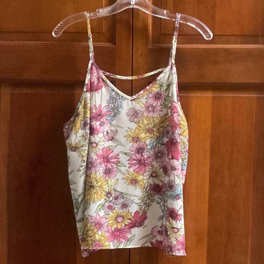 Sleeveless Camisole Tank Top with Flower Pattern - Adjustable Straps - Large